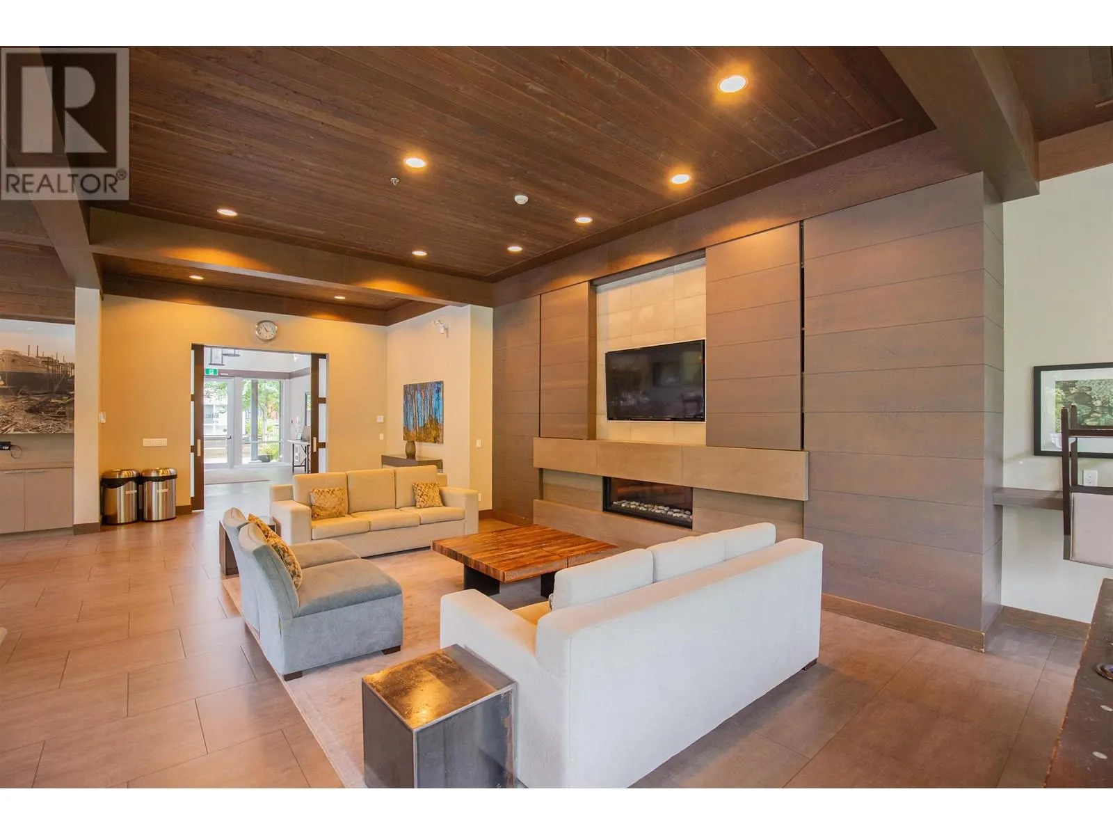 75 2310 RANGER LANE