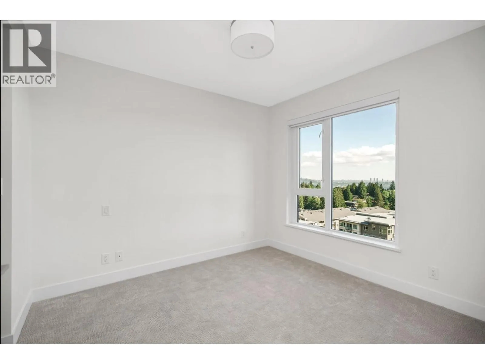 907 2785 LIBRARY LANE