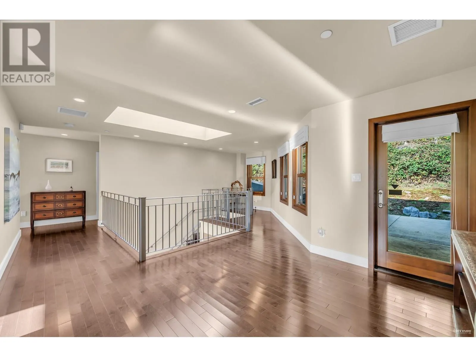 4742 CAULFEILD DRIVE