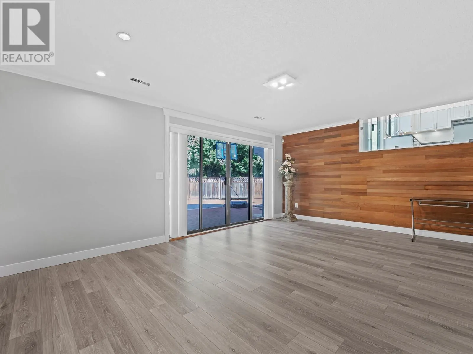 755 WESTCOT ROAD