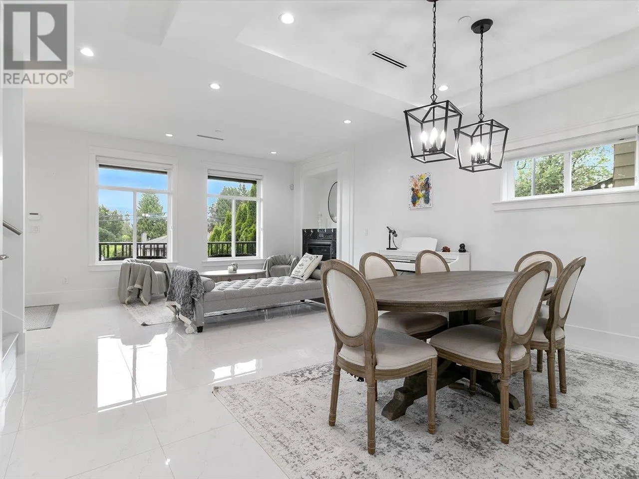 1462 PITT RIVER ROAD