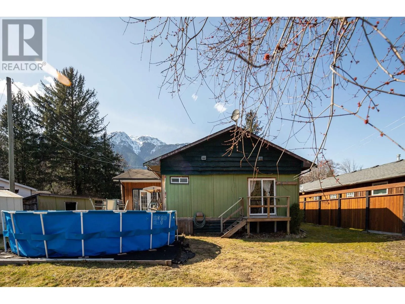 23 BRACKEN PARKWAY