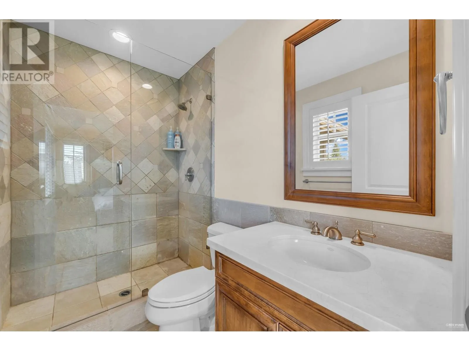 4513 CAULFEILD LANE