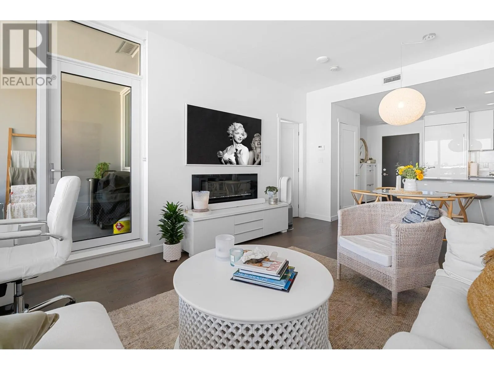 1308 118 CARRIE CATES COURT