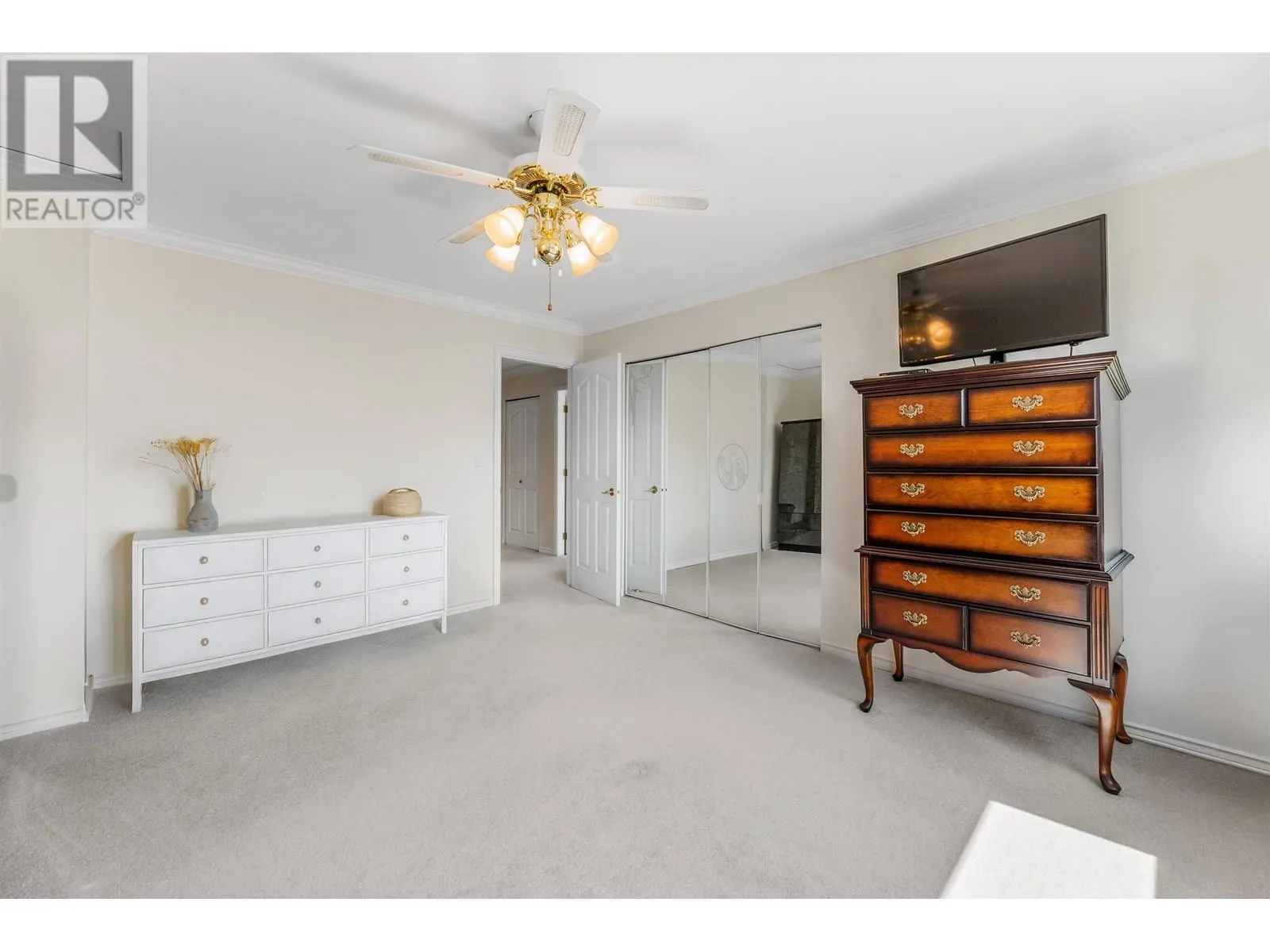 15 788 CITADEL DRIVE