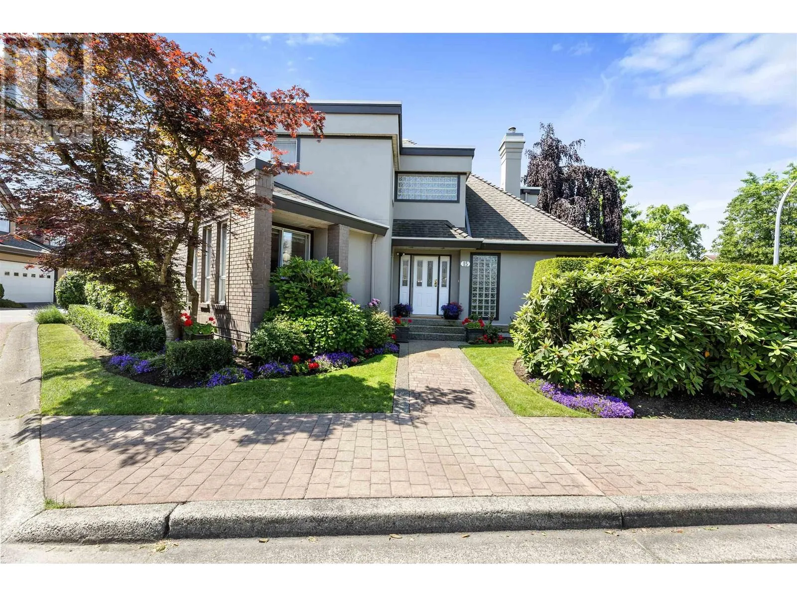15 788 CITADEL DRIVE