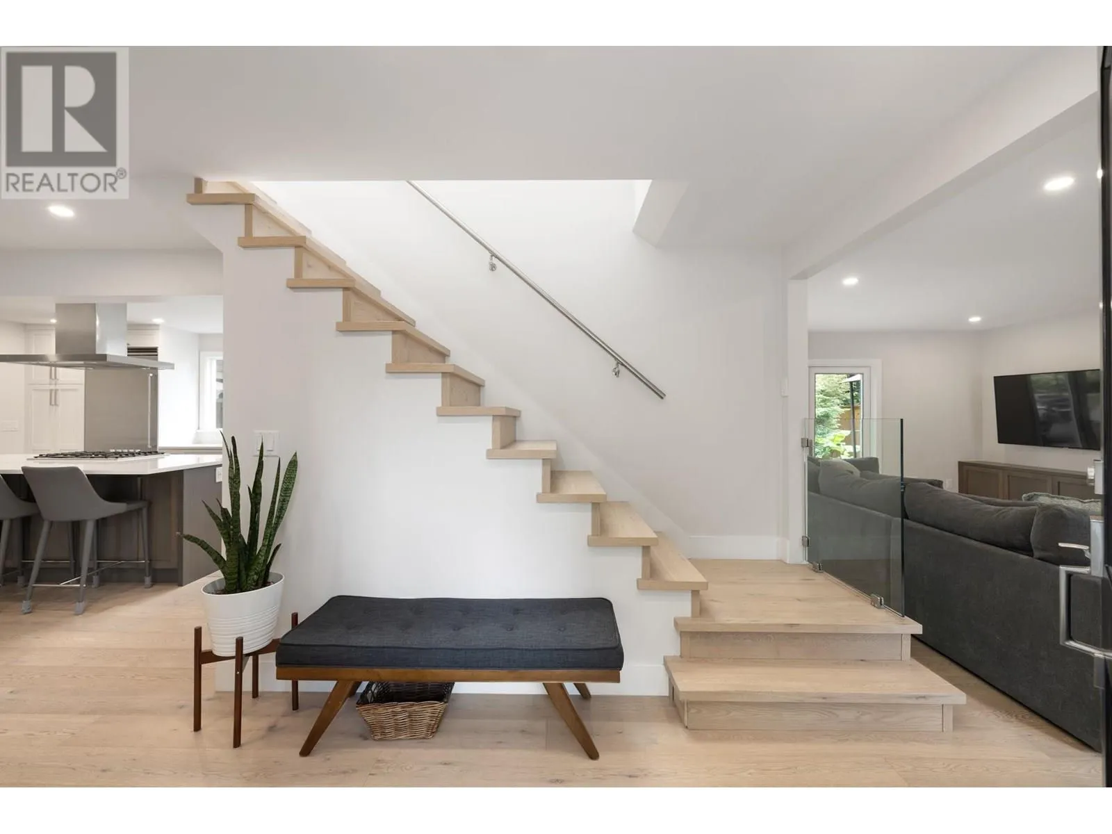 2678 AILSA CRESCENT