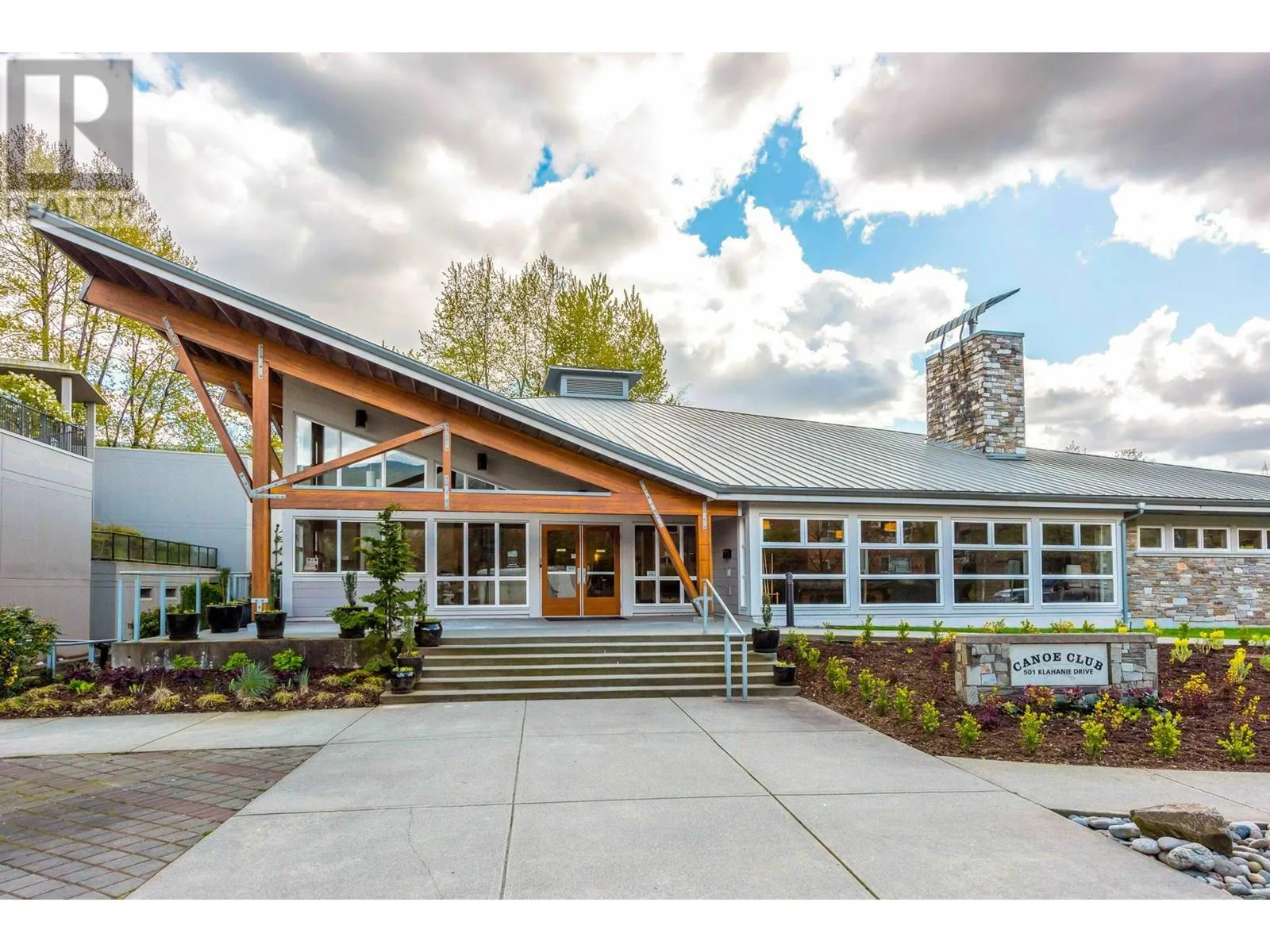 2003 660 NOOTKA WAY