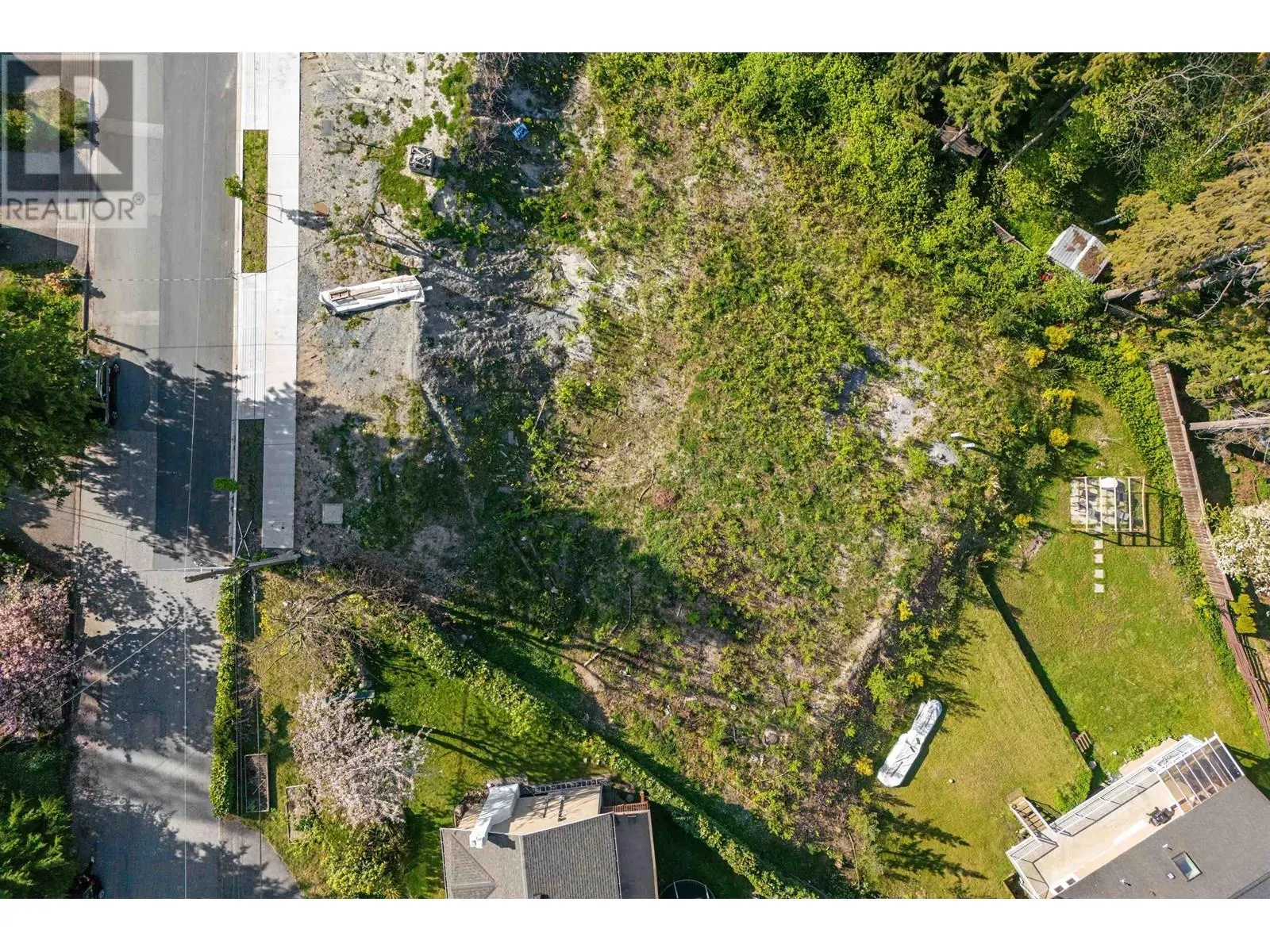 1160 TUXEDO DRIVE