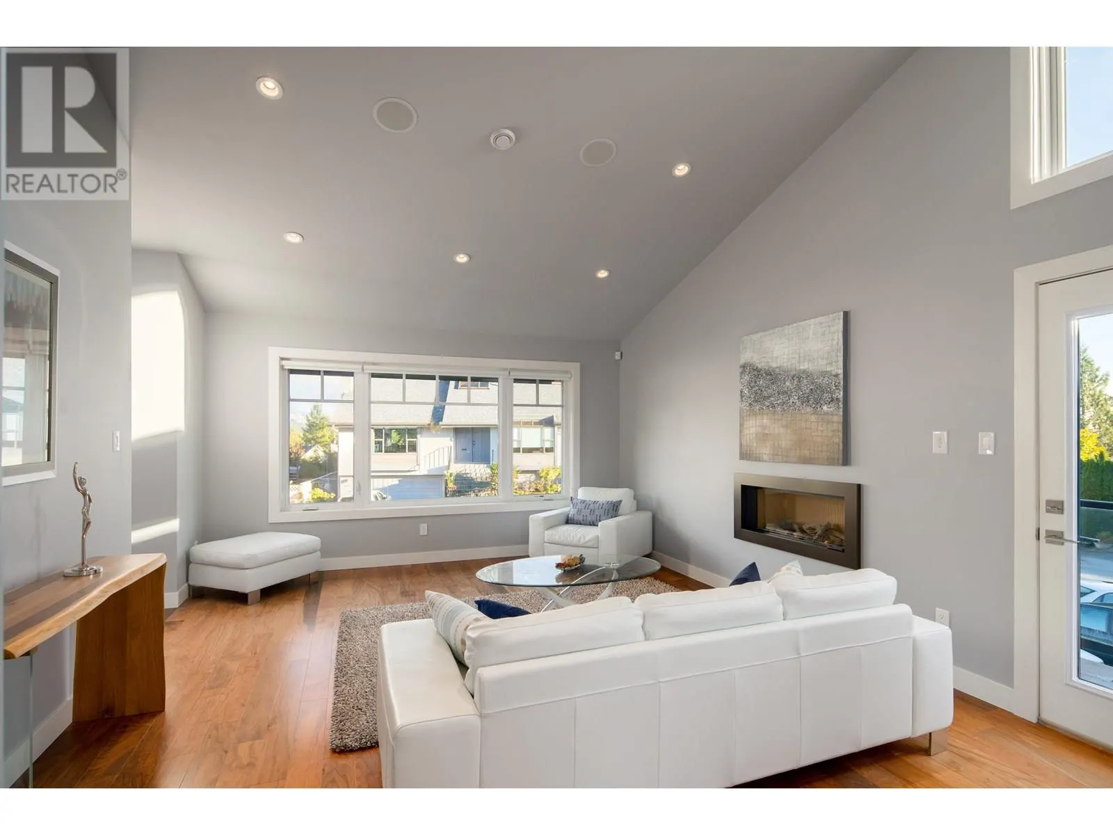4786 MEADFEILD COURT