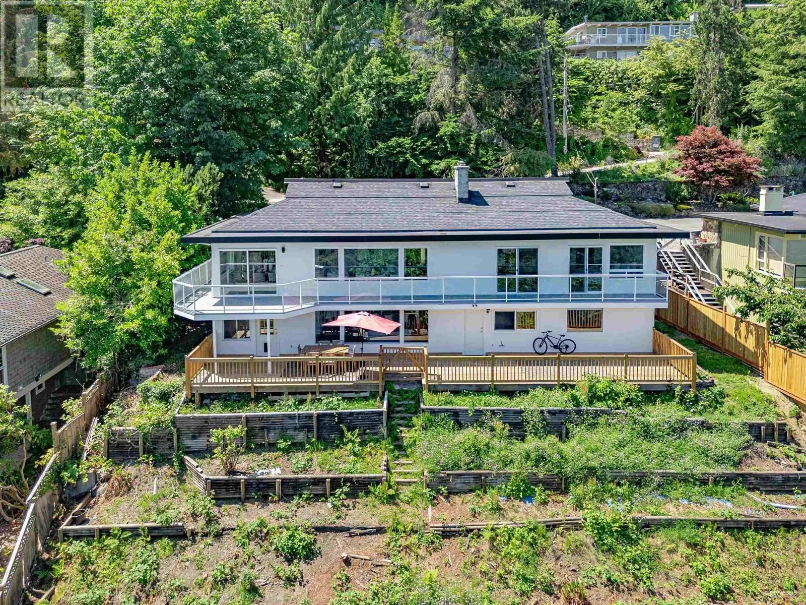 818 YOUNETTE DRIVE