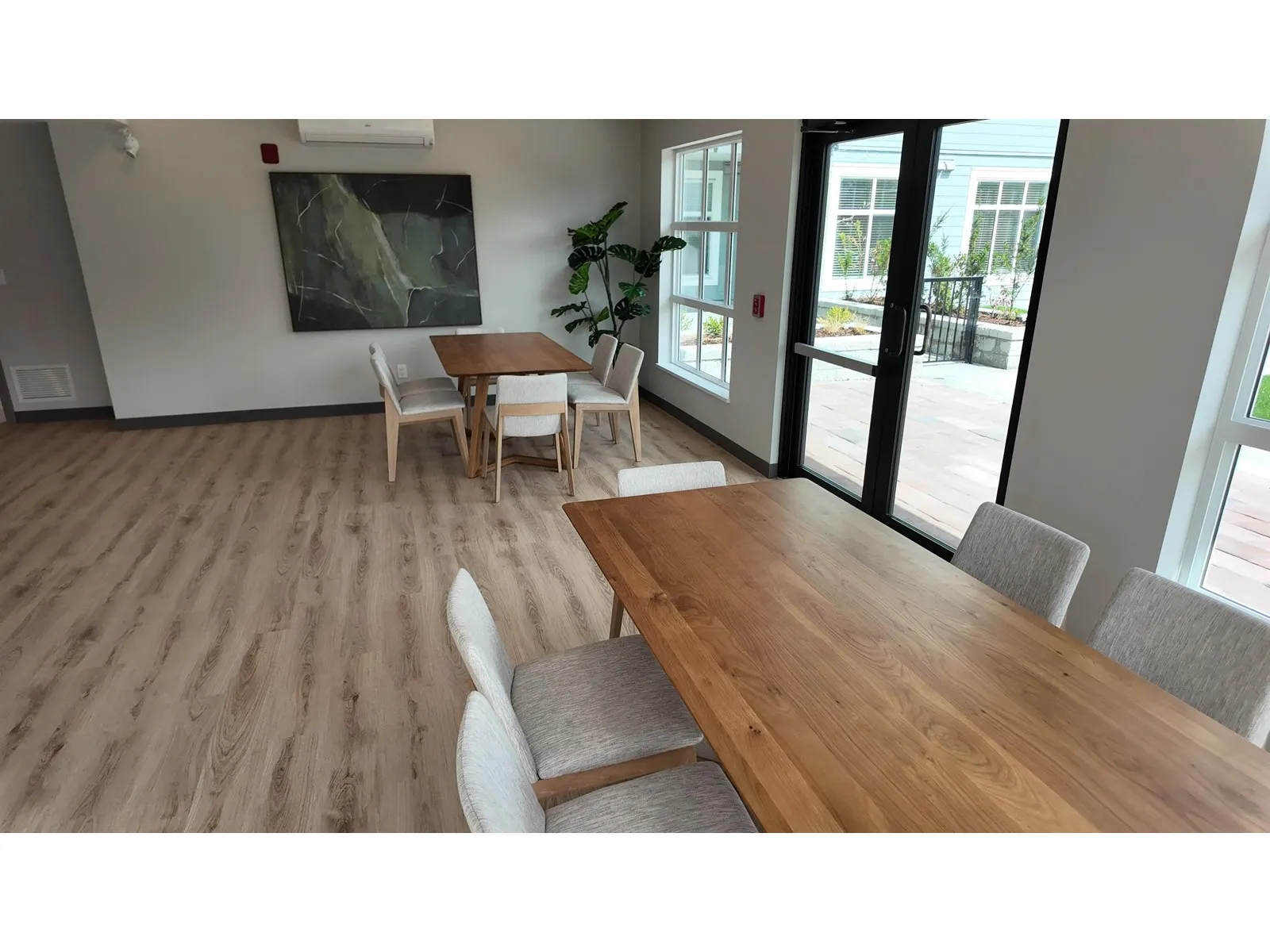 304 33920 BEST AVENUE
