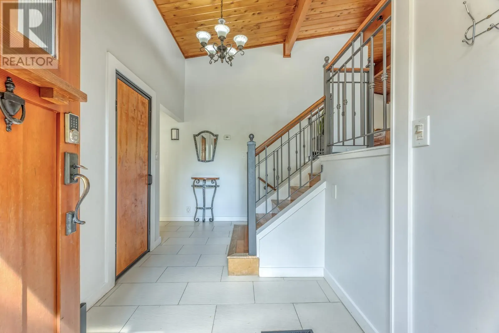 3410 MOUNT SEYMOUR PARKWAY