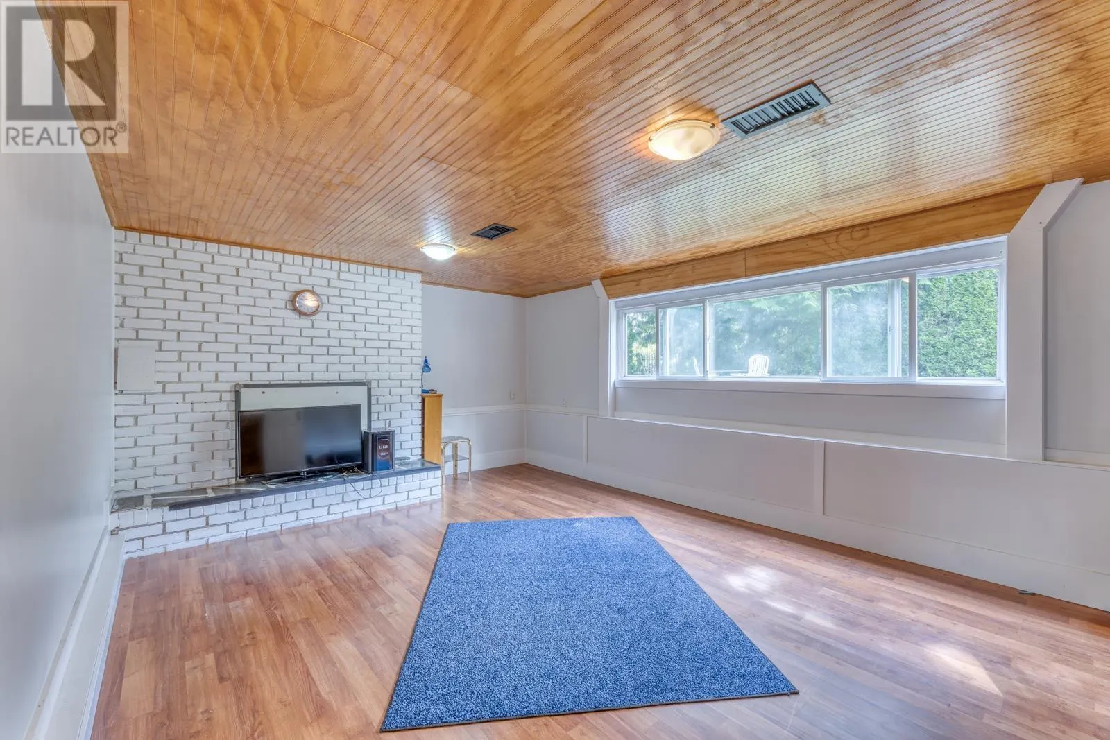 3410 MOUNT SEYMOUR PARKWAY