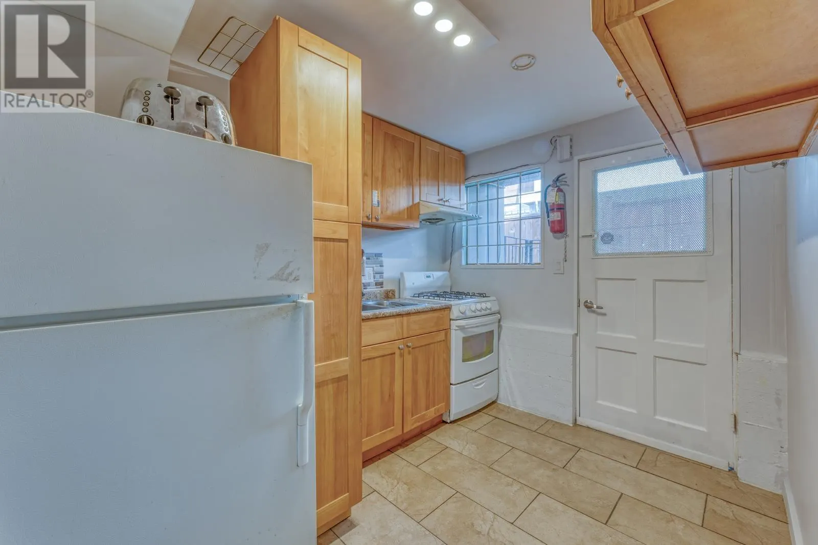 3410 MOUNT SEYMOUR PARKWAY