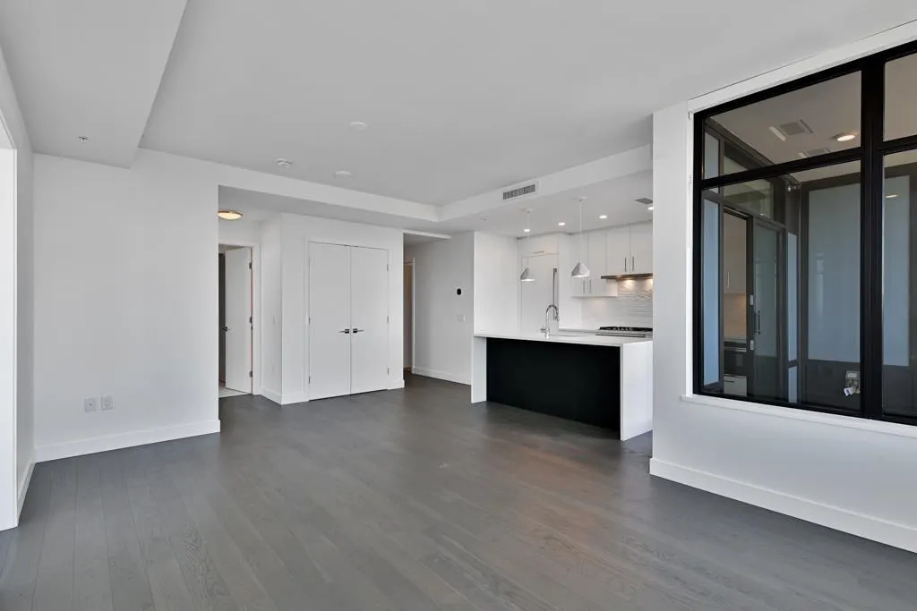 1902 1588 JOHNSTON ROAD