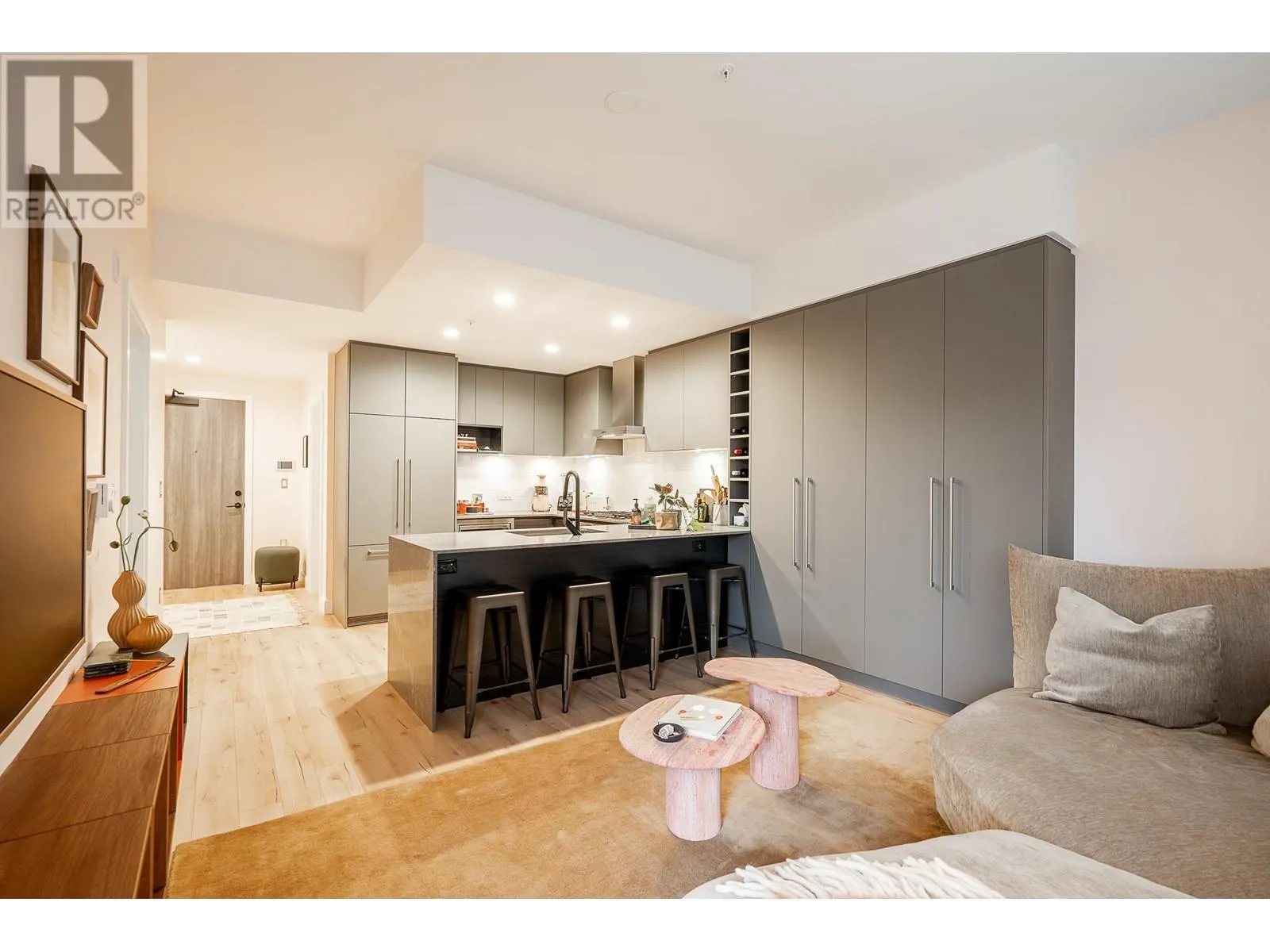 403 55 KLAHANIE DRIVE
