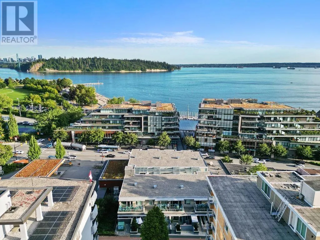 202 1331 MARINE DRIVE