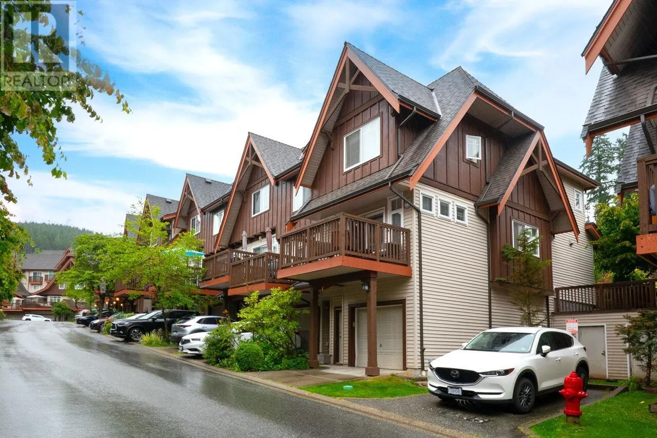52 2000 PANORAMA DRIVE