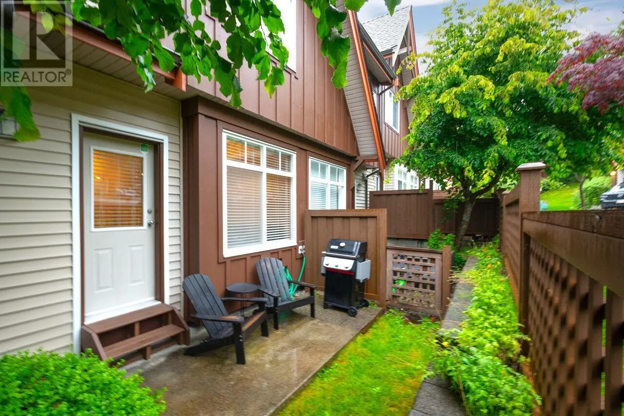 52 2000 PANORAMA DRIVE