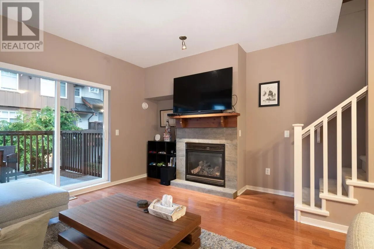 52 2000 PANORAMA DRIVE