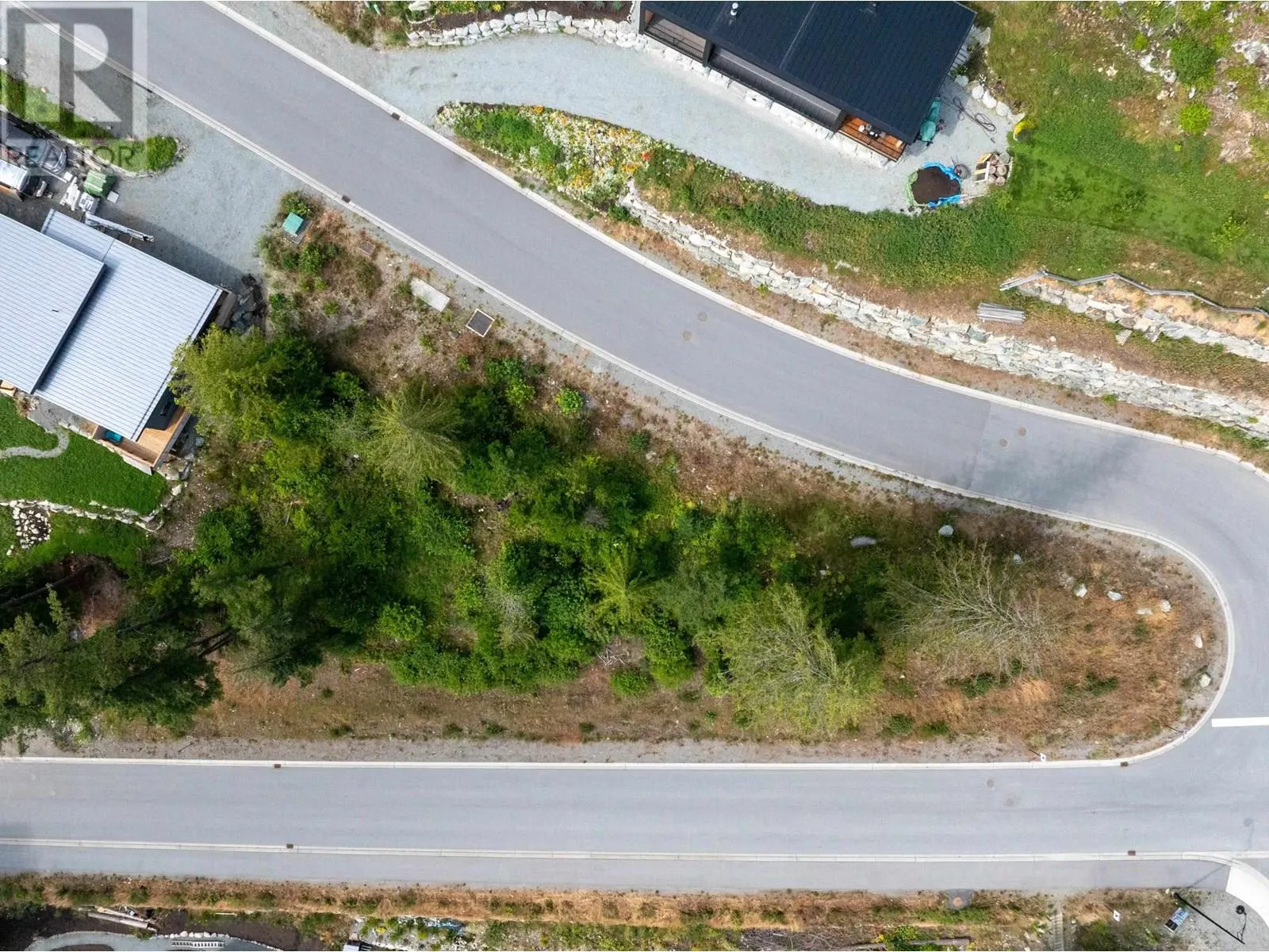 7661 CERULEAN DRIVE