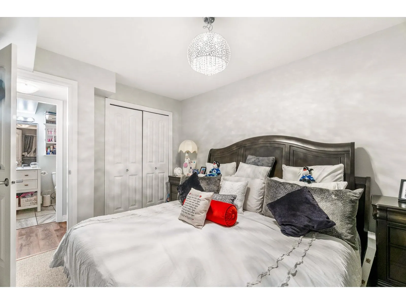 32448 ABERCROMBIE PLACE
