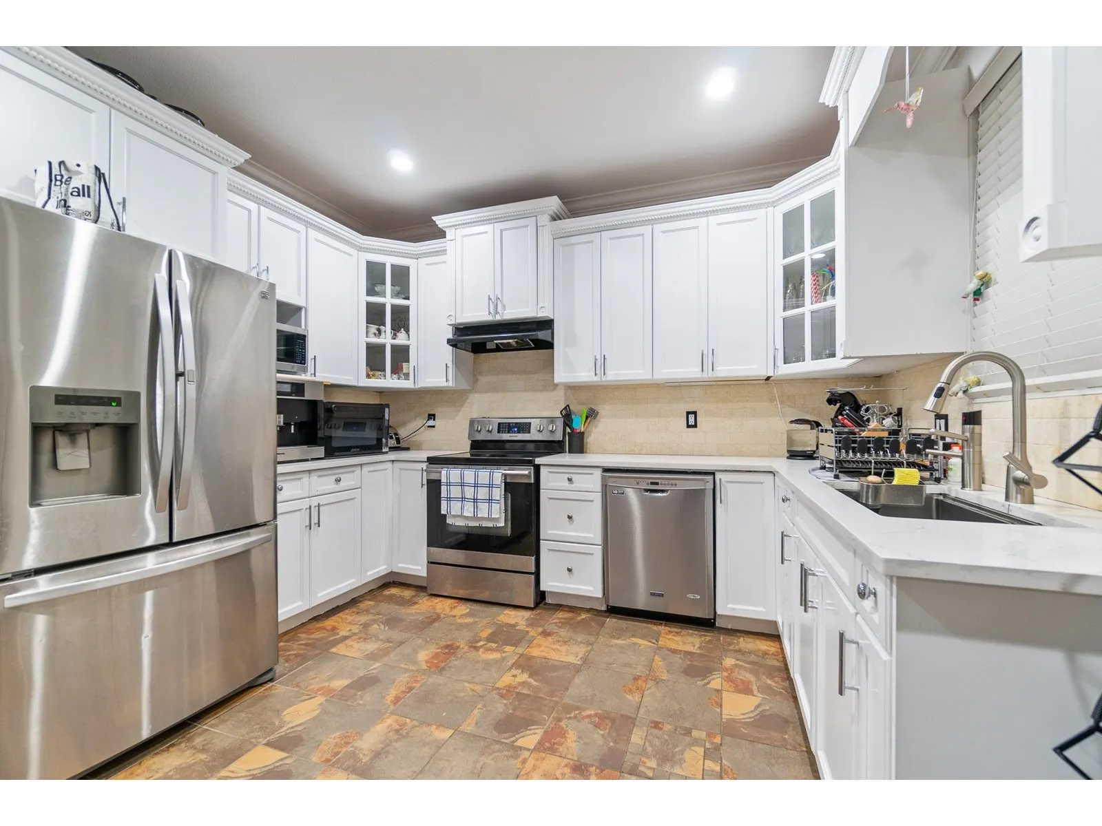 32448 ABERCROMBIE PLACE