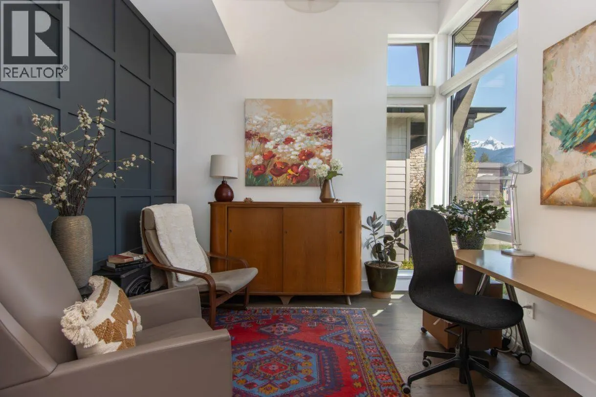 39253 FALCON CRESCENT