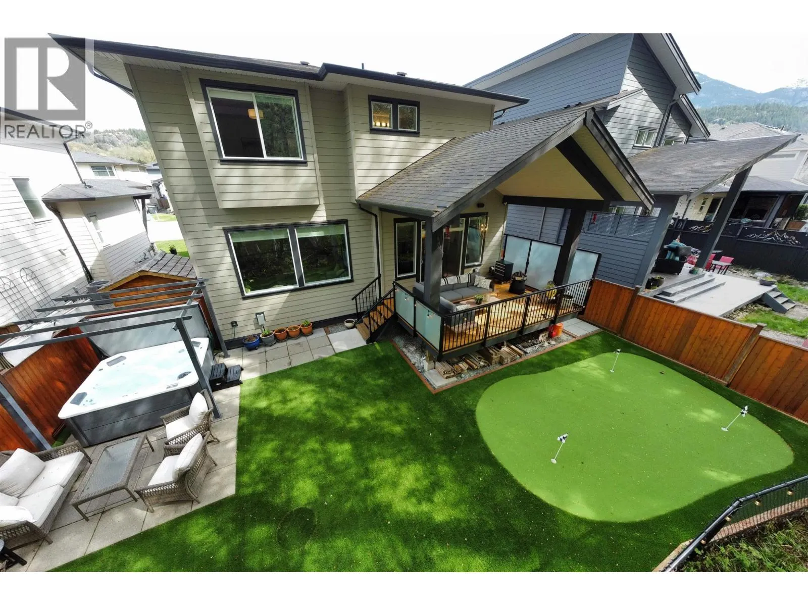 39253 FALCON CRESCENT