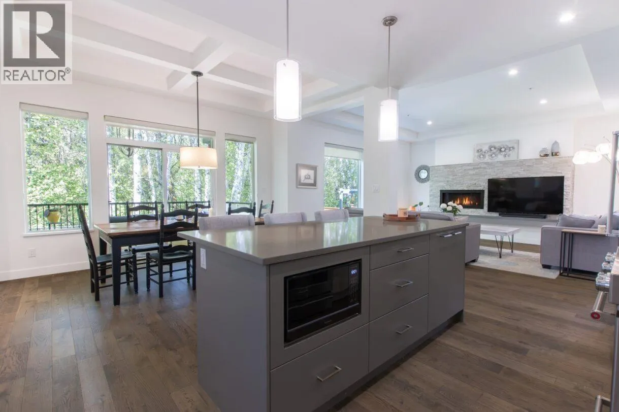 39253 FALCON CRESCENT