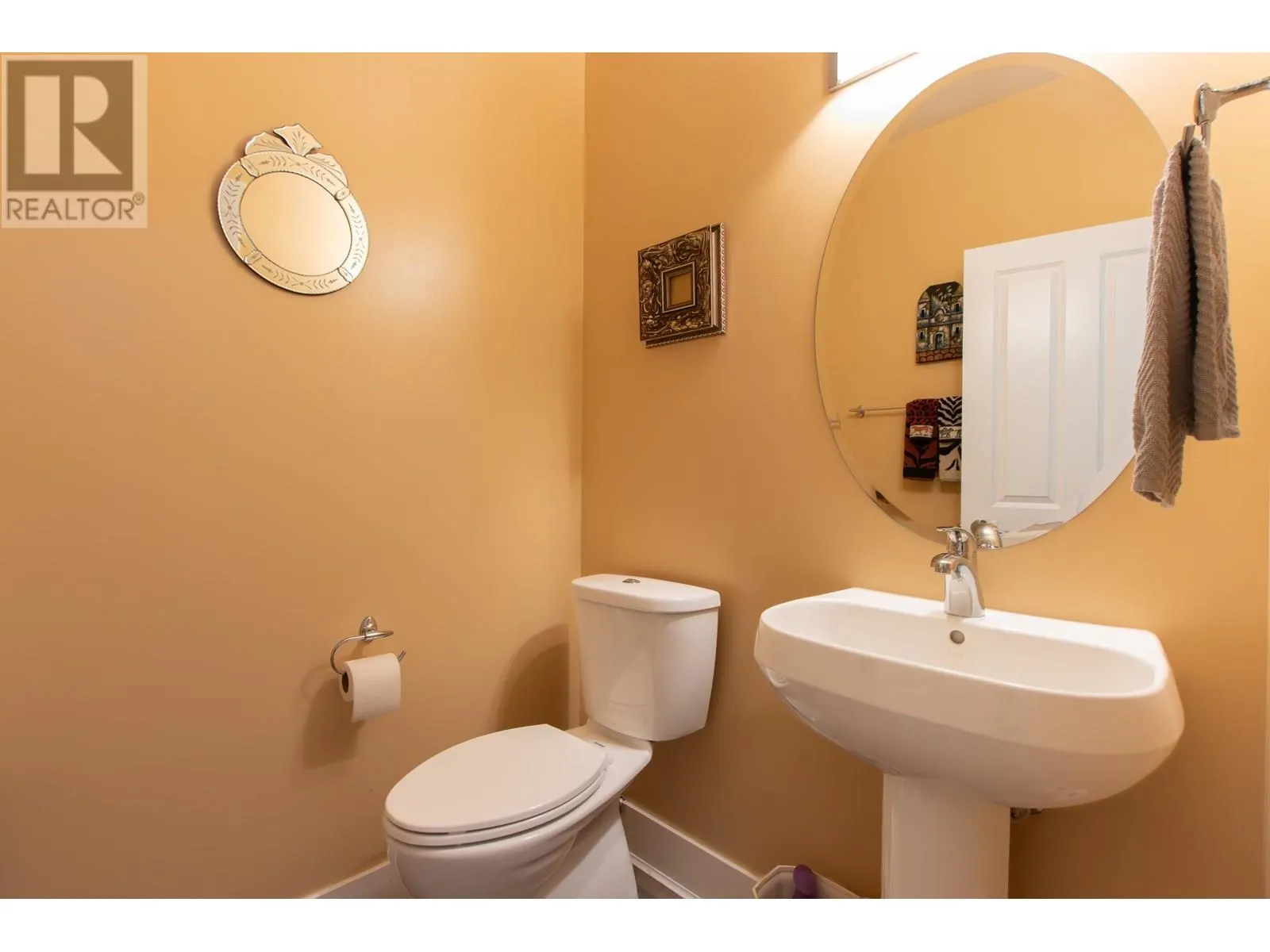 4 1024 GLACIER VIEW DRIVE