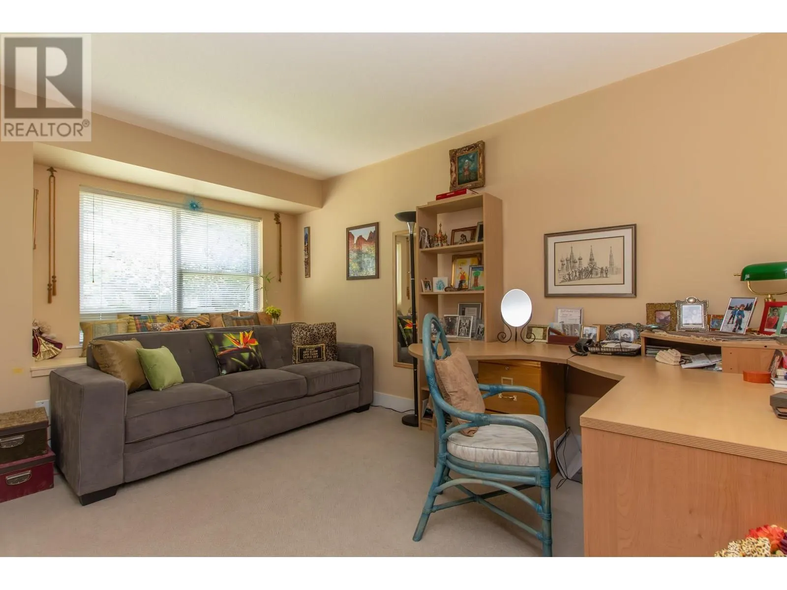 4 1024 GLACIER VIEW DRIVE
