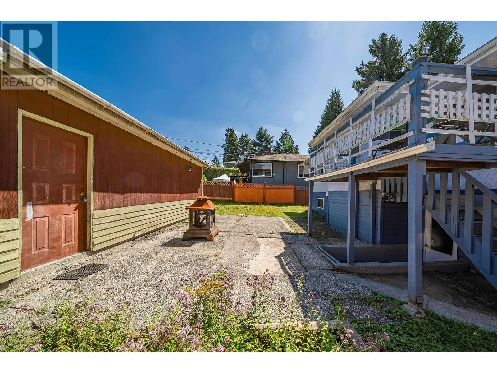432 W 25TH STREET