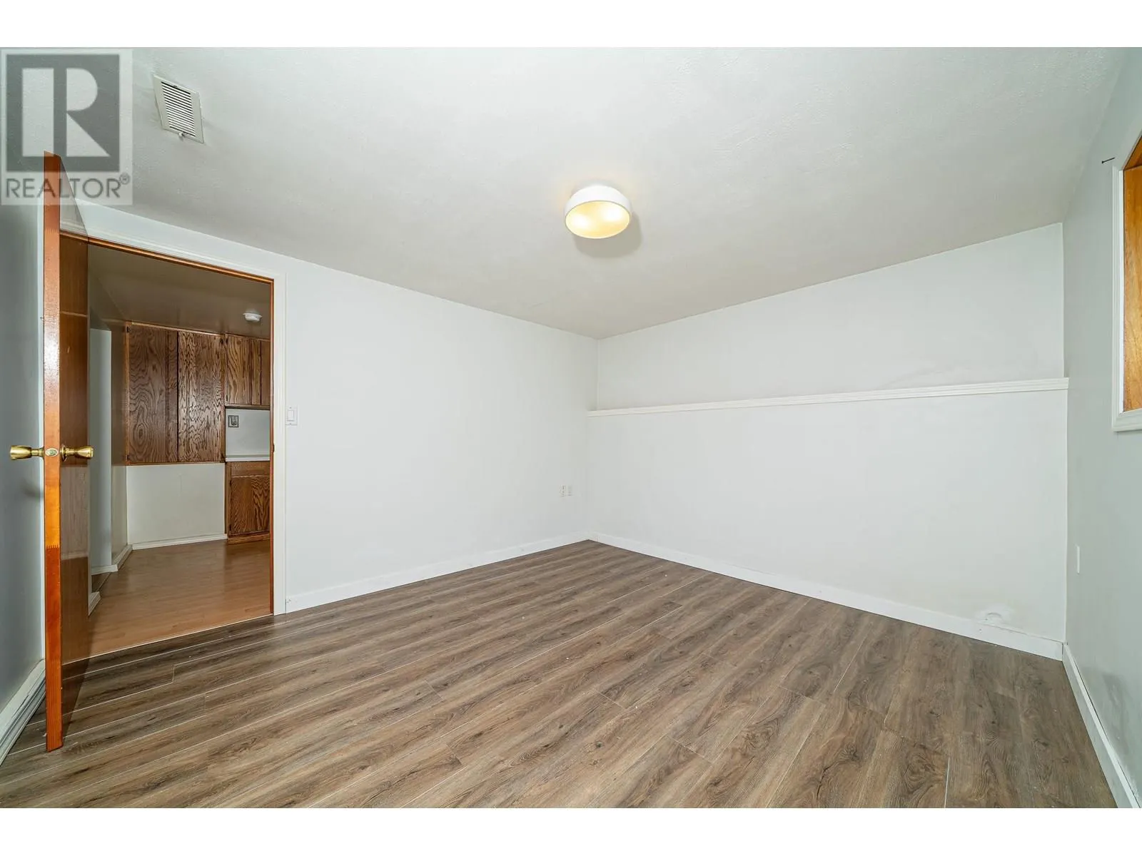 432 W 25TH STREET