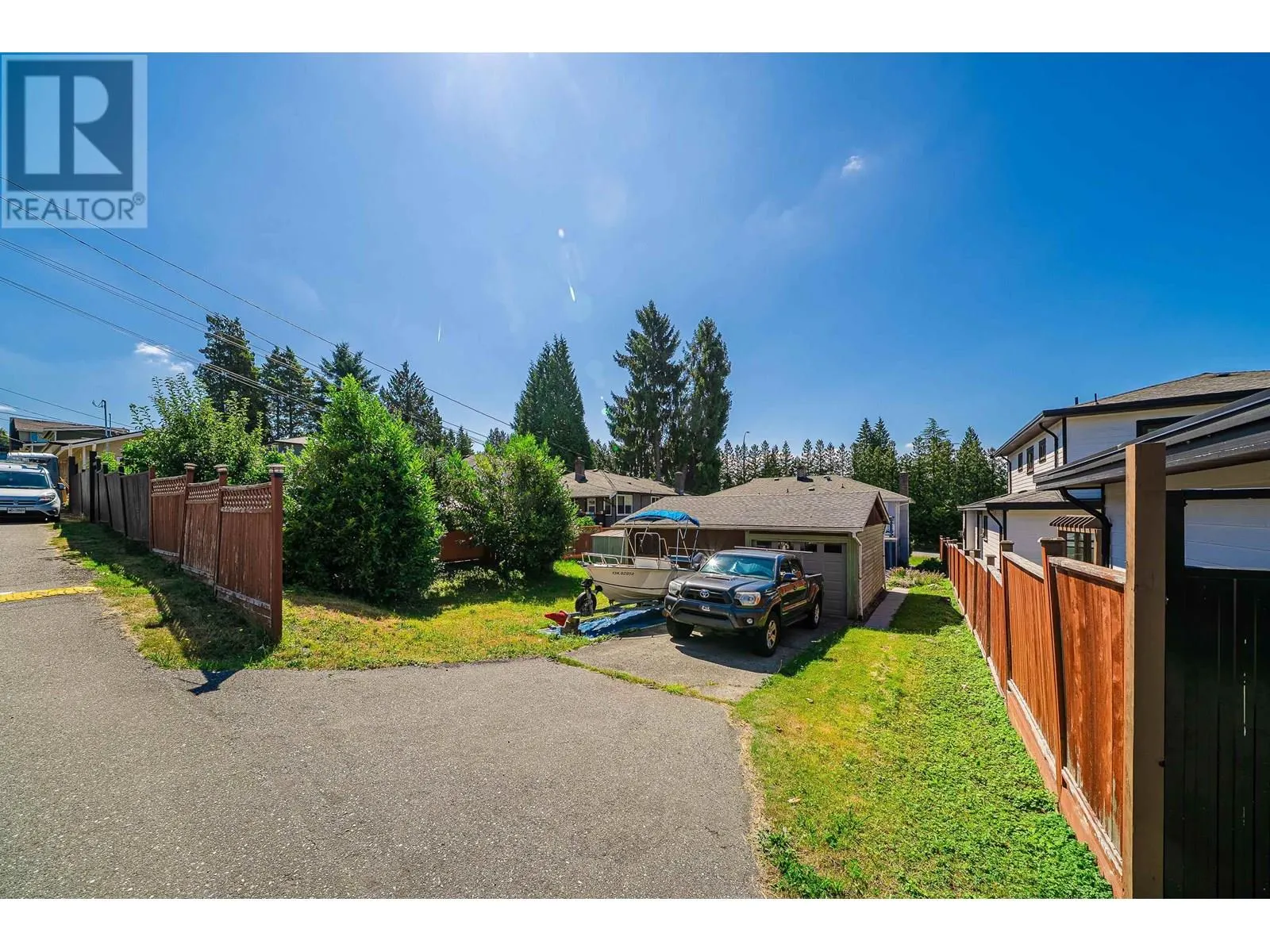 432 W 25TH STREET