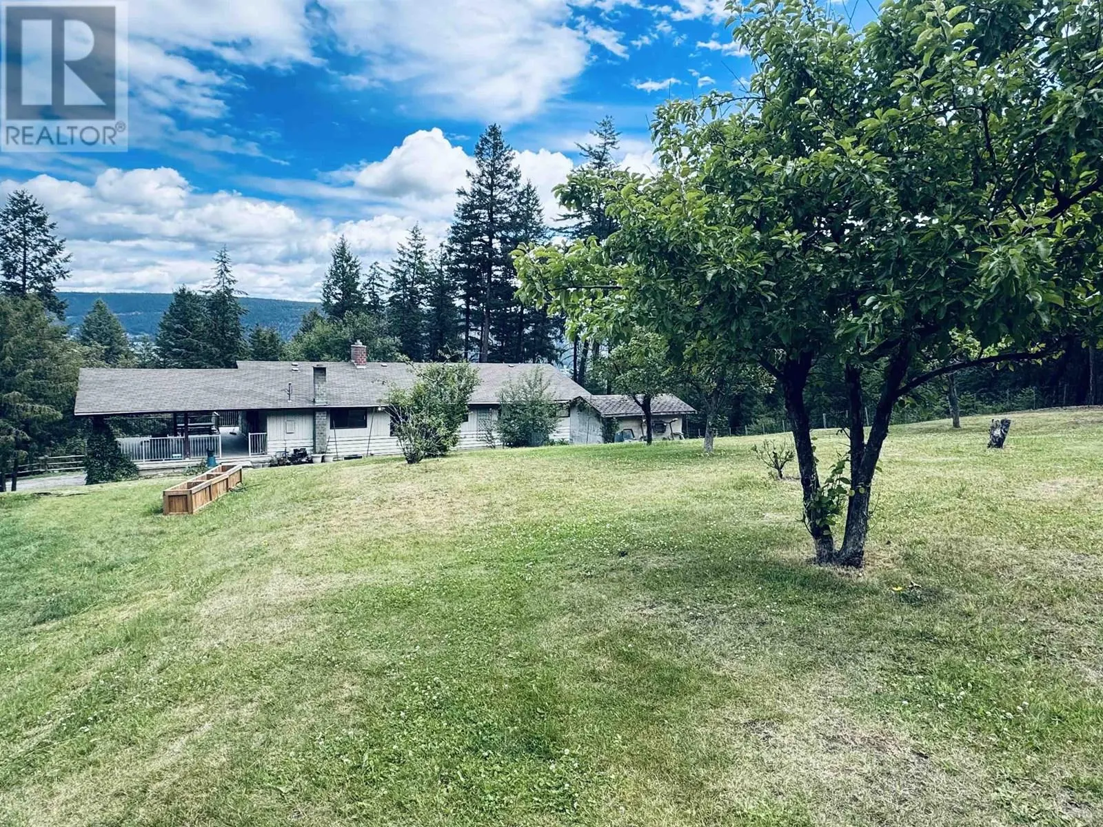 759 WINGER ROAD