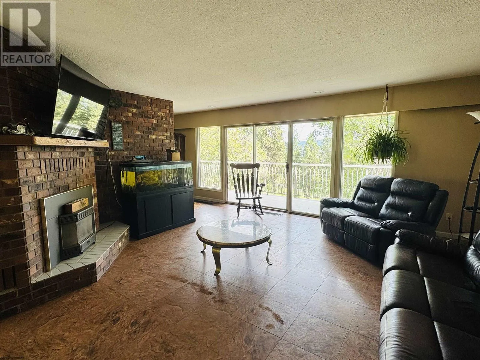 759 WINGER ROAD