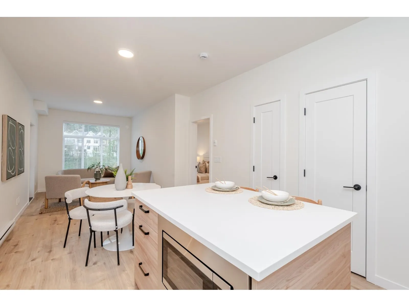 302 33920 BEST AVENUE