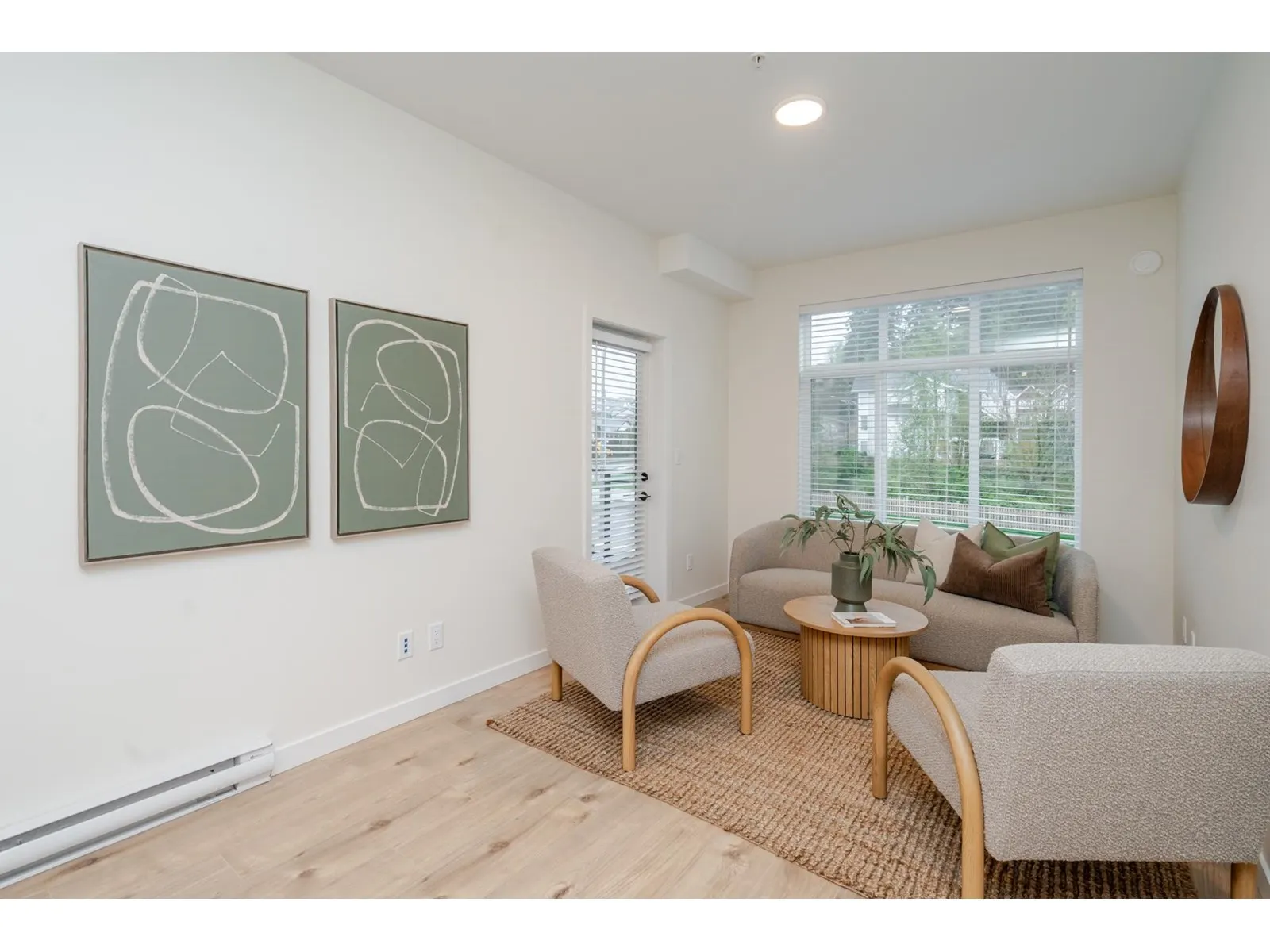 302 33920 BEST AVENUE