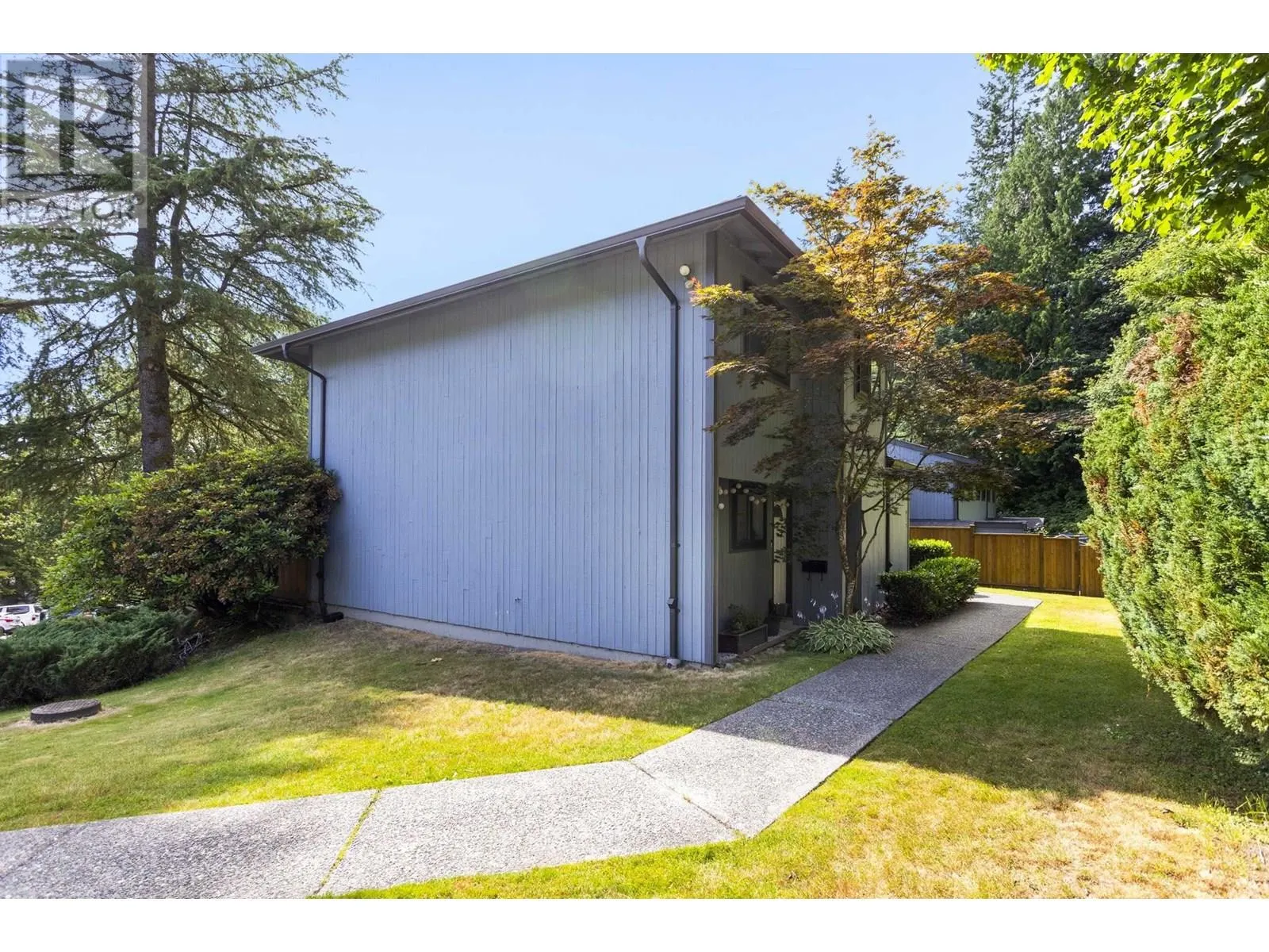 915 BRITTON DRIVE
