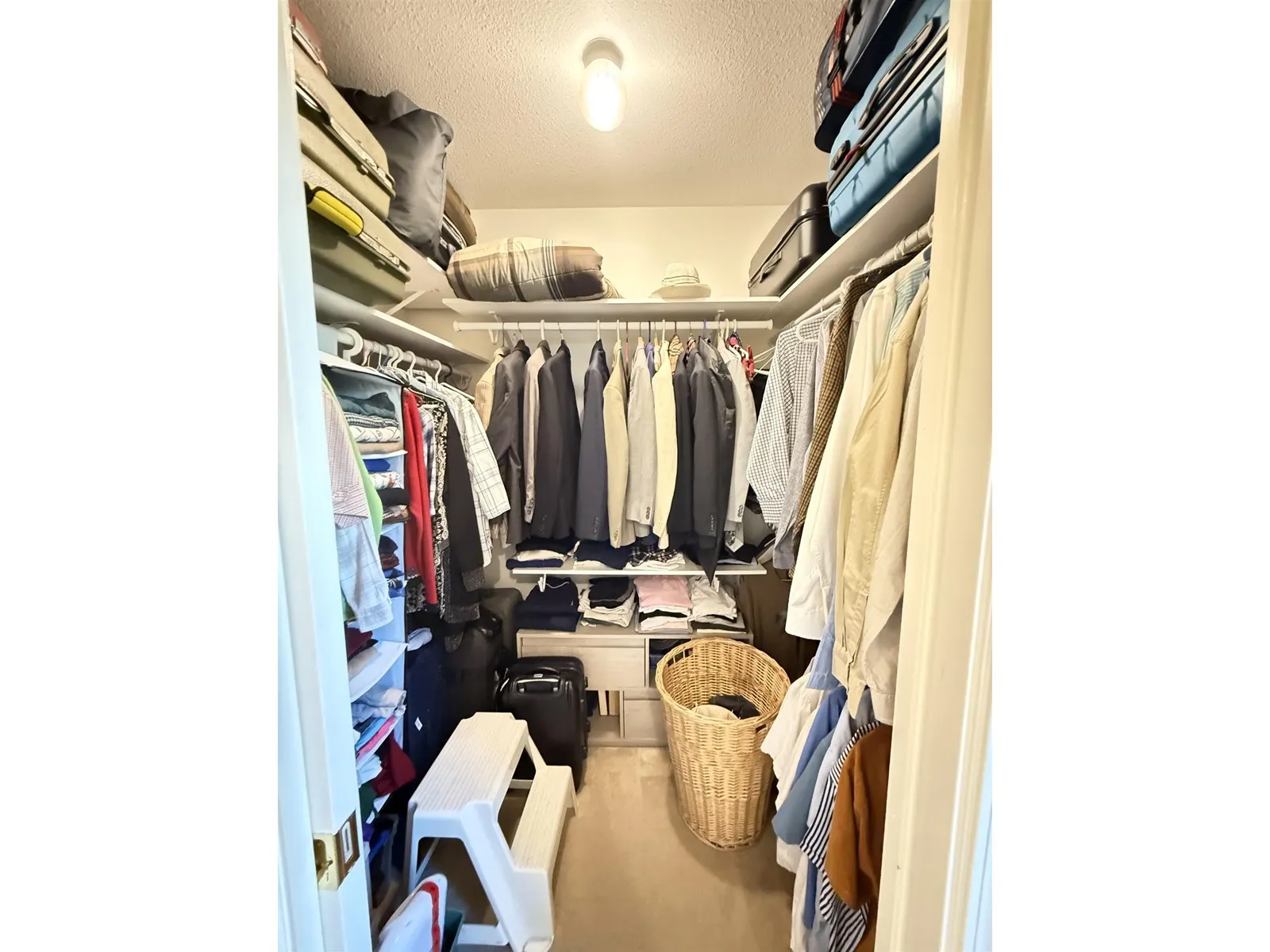 207 1255 BEST STREET
