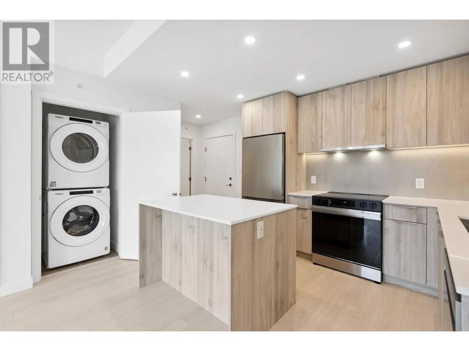 PH617 3596 MALSUM DRIVE