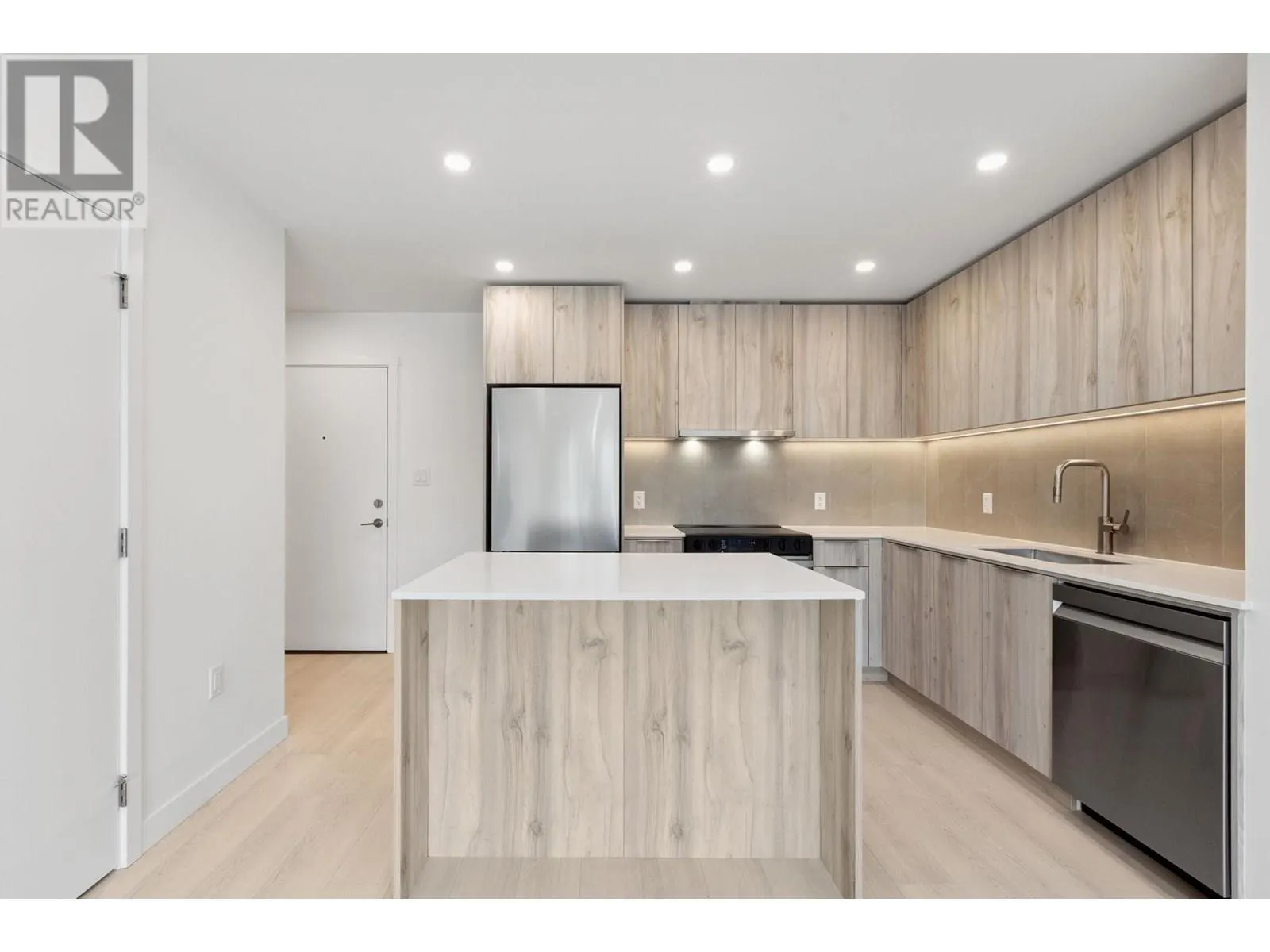 PH617 3596 MALSUM DRIVE