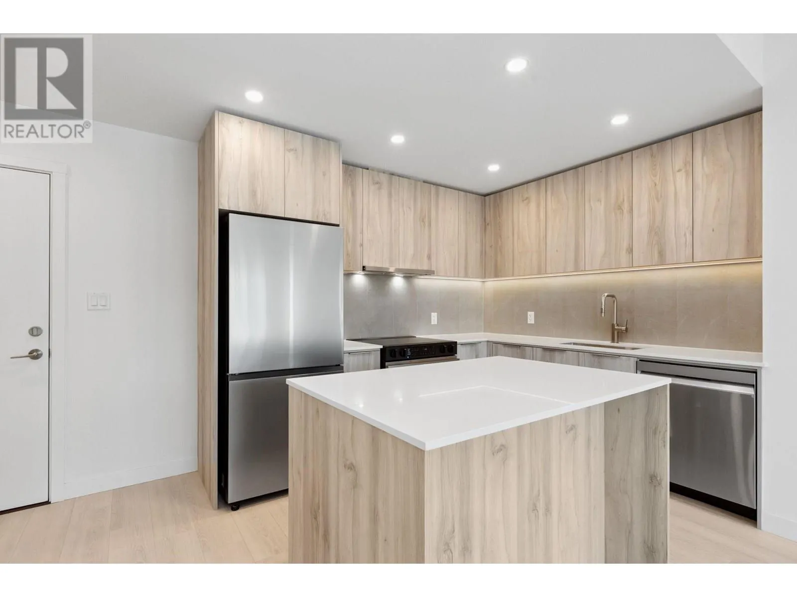 PH617 3596 MALSUM DRIVE