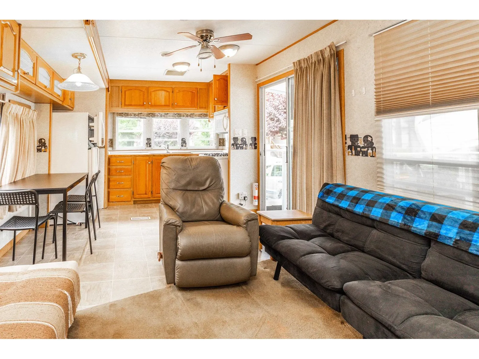 76 14600 MORRIS VALLEY ROAD