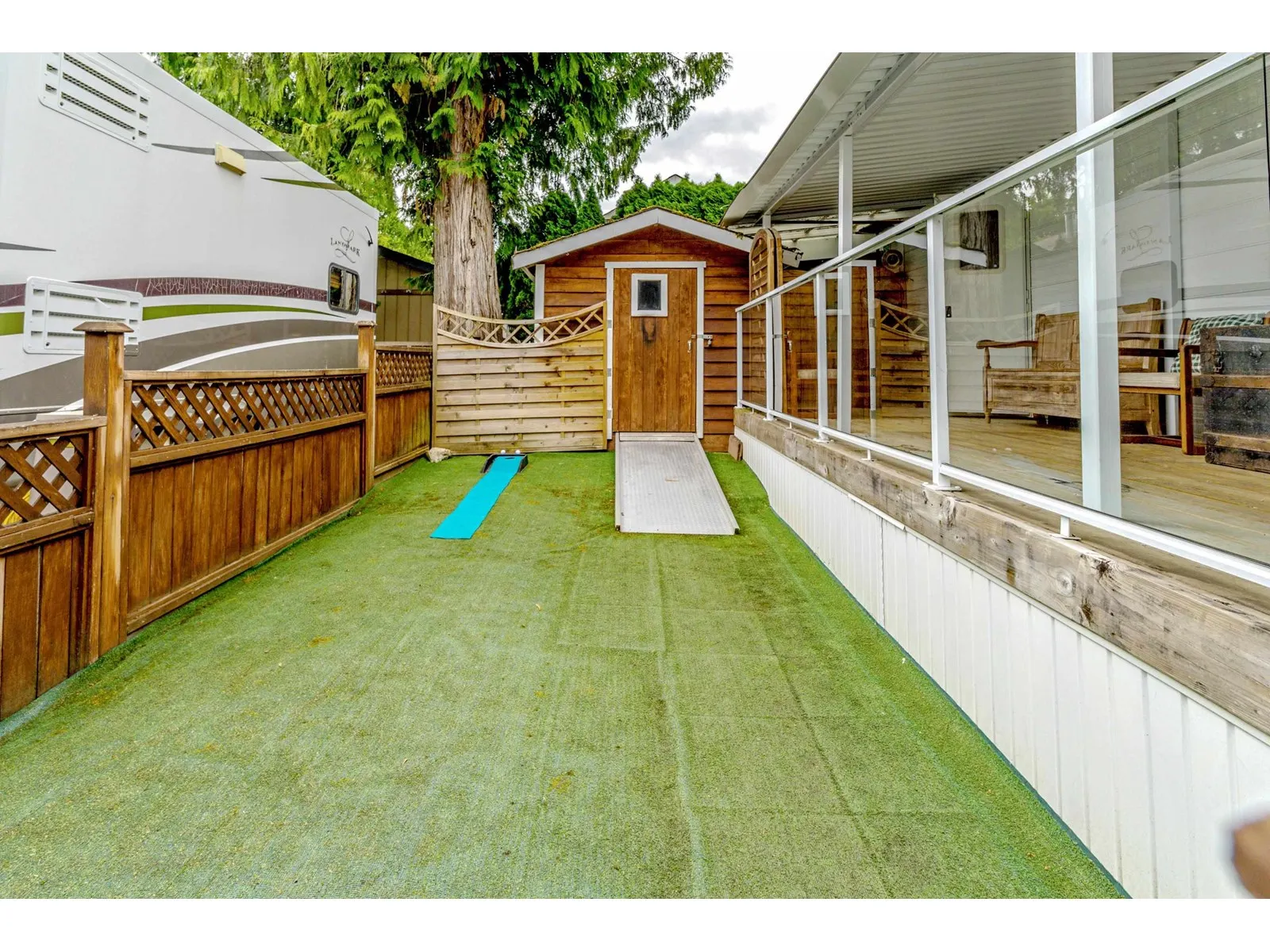 76 14600 MORRIS VALLEY ROAD