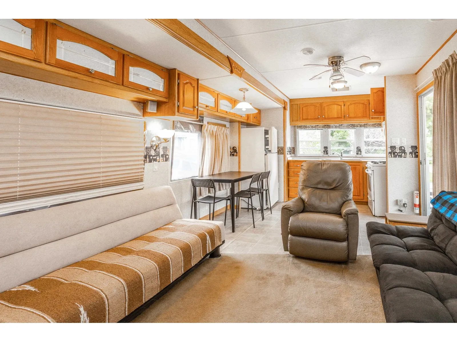 76 14600 MORRIS VALLEY ROAD