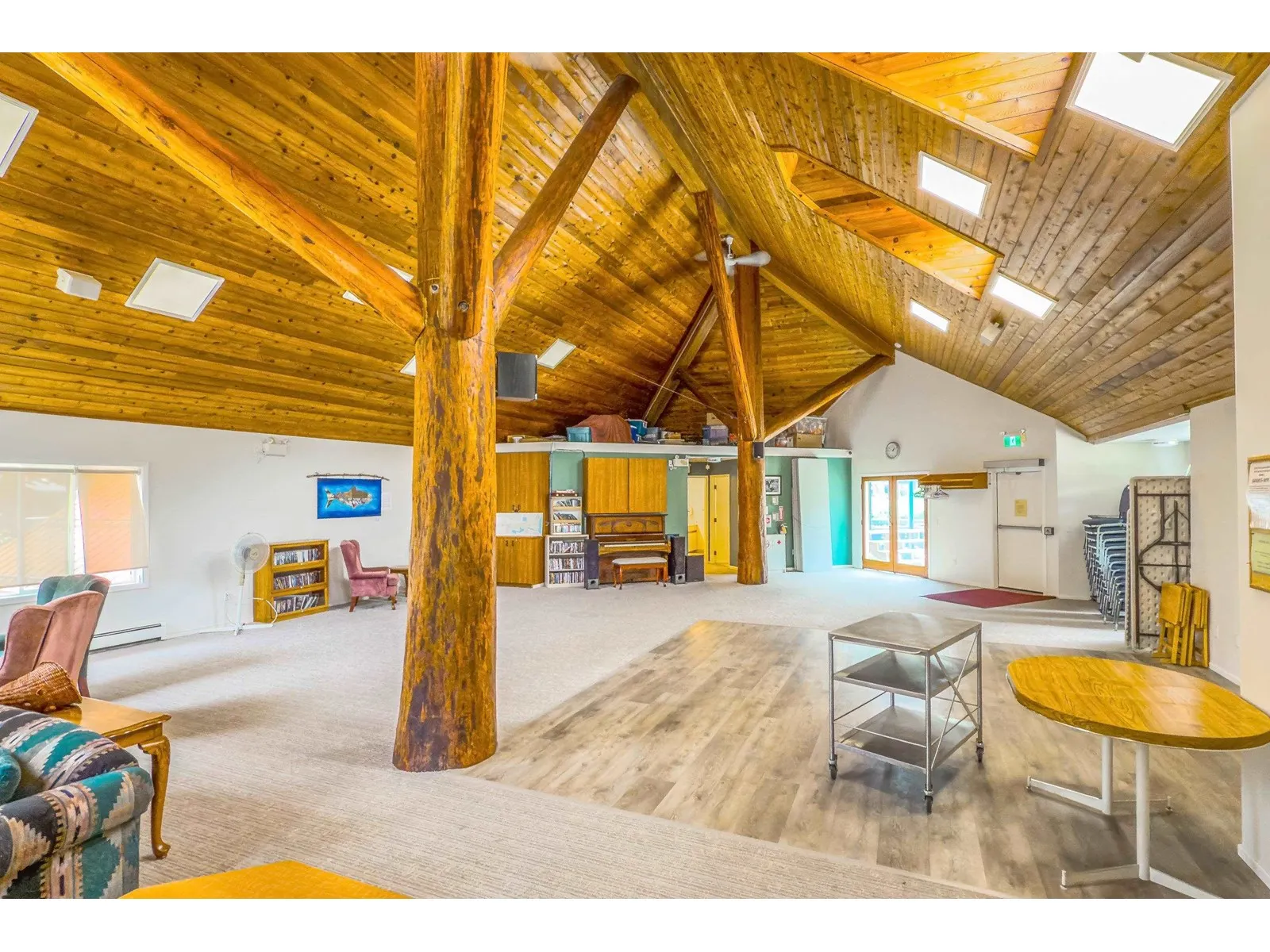 76 14600 MORRIS VALLEY ROAD