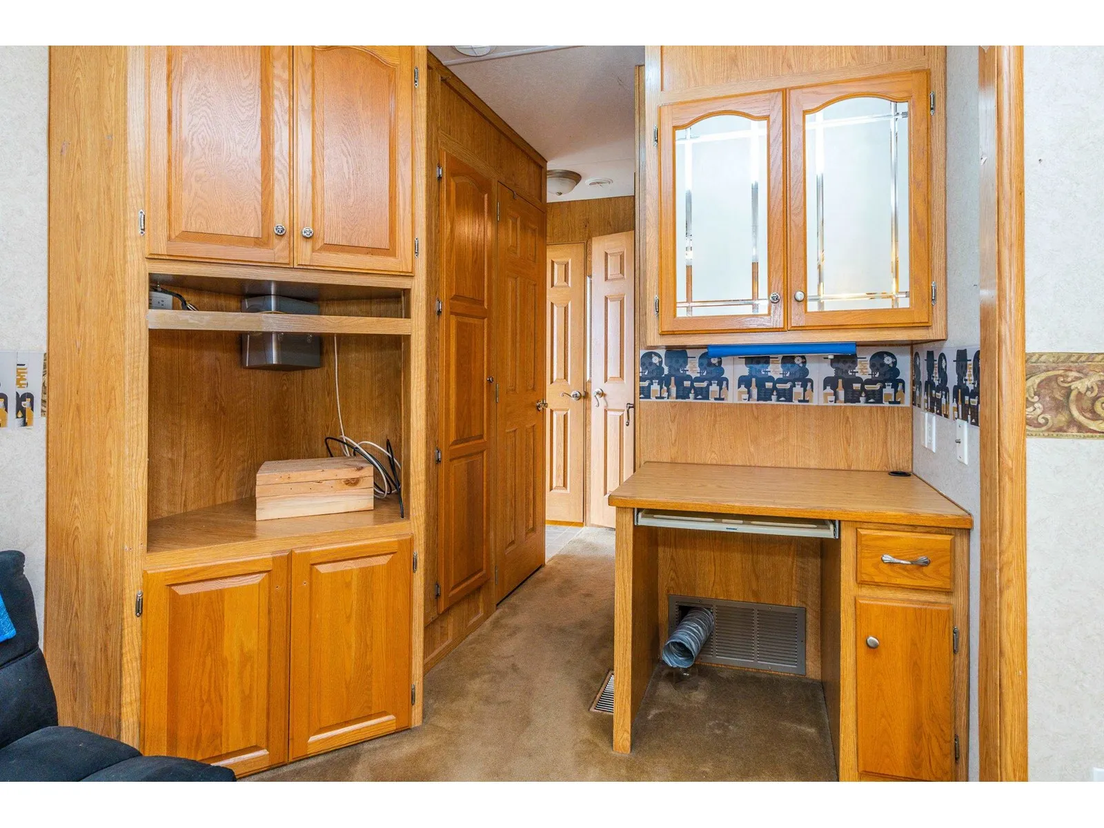 76 14600 MORRIS VALLEY ROAD